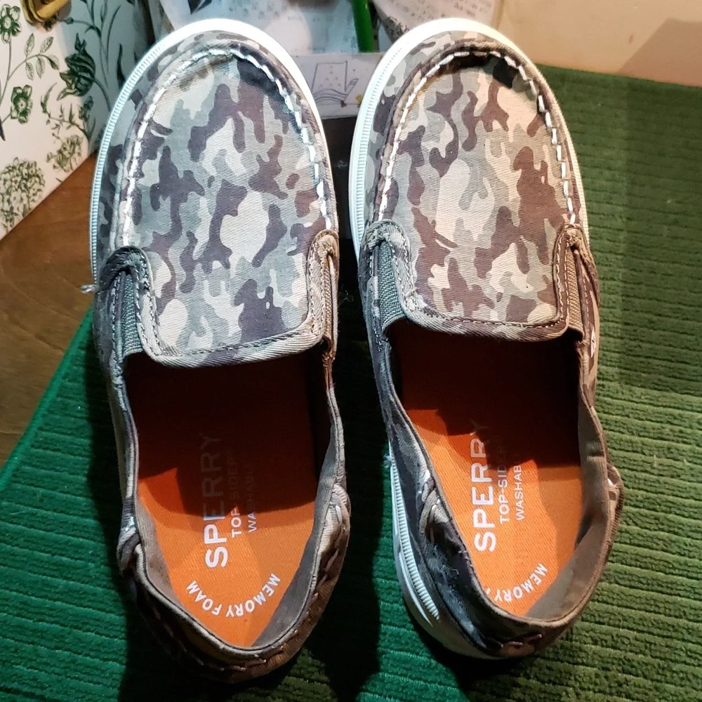 Sperry Saltie Jr Slip-on sneaker 13 wide